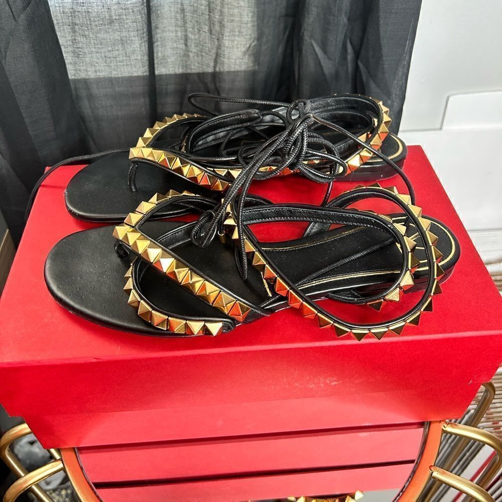 Valentino Garavani Rockstud Wraparound Sandals - Picture 7 of 14
